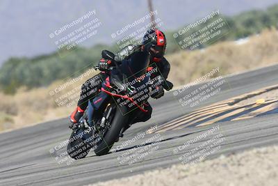 media/Oct-13-2025-Moto Forza (Mon) [[a66d839500]]/3-B Group/Session 3 (Turn 16)/